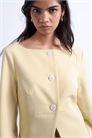 Блейзер с акцентом на швах артикул 147700711