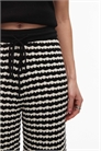 Брюки в полоску из трикотажа артикул 140143059