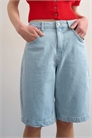 Длинные джинсовые шорты артикул 148859429