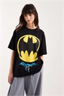Футболка свободного кроя с изображением Бэтмена артикул 155719307