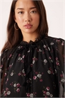Блузка в стиле бохо из шифона с оборками артикул 152125344