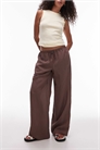 Брюки коричневого цвета в полоску с широкими брючинами и шнурком артикул 147698284