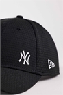 Сетчатая кепка NY Yankees 9forty артикул 154894876