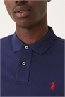 Поло с длинными рукавами и логотипом в виде значка артикул 147405539