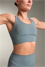 Спортивный бюстгальтер Comfortlux со средней степенью поддержки и чашками артикул 156027100