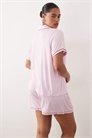 Комплект короткой пижамы с ребристым кантом артикул 153083633