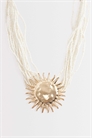 Колье с подвеской в виде солнца из жемчужных бусин артикул 152701995