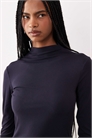 Футболка с высоким воротником и длинными рукавами артикул 154263482