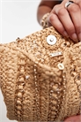 Сумка через плечо с металлическим обручем и отделкой из рафии артикул 147197946