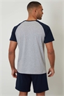 Комплект для отдыха из топа с короткими рукавами и шорт артикул 155739821