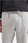 Джоггеры свободного кроя артикул 149048564
