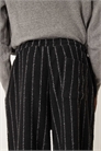 Широкие джоггеры в полоску артикул 150080458