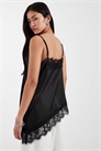 Асимметричный топ-камизоль из атласа с кружевной отделкой артикул 155034151