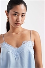 Топ-майка с длинными бретелями из кружева артикул 155472570