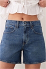 Джинсовые шорты с завышенной талией и прямым кроем артикул 155637665