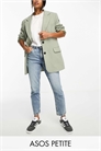 ASOS DESIGN: джинсы Petite с зауженным кроем и комфортной посадкой артикул 130949777