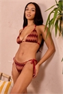Бикини-трусики Fuller Bust X Georgia Bayliss с вязаным узором «шеврон» и завязками на боках артикул 150784686