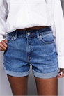 Классные джинсовые шорты для девушки артикул 153147964