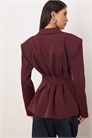 Блейзер премиум-класса с зауженной талией артикул 150500611