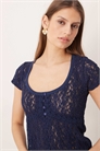 Топ с кружевом и короткими рукавами артикул 154232050