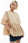 Свободная блузка с пеплумом и короткими рукавами артикул 142892837