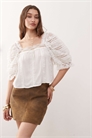 Блузка из смешанной ткани с кружевом артикул 147264558