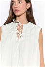 Блузка без рукавов с плиссировкой и завязками спереди артикул 155326905