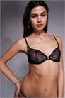 Бюстгальтер с косточками и кружевом по всей поверхности от Lana артикул 151634882
