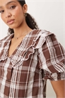 Блузка с воротником-ракушкой в клетку артикул 147326235