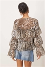 Шифоновая блузка в стиле бохо с оборками артикул 148296854