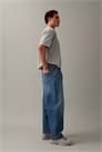 Джинсы свободного кроя с зауженными штанинами артикул 154693701