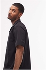 Футболка motionMAX™ свободного кроя с эластичным материалом, растягивающимся в четырех направлениях артикул 153919519