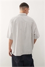 Рубашка свободного кроя с короткими рукавами артикул 150596319