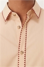 Рубашка свободного кроя с декоративными швами артикул 151963304