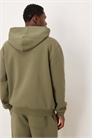 Свободная толстовка с капюшоном и принтом на груди цвета пыльного оливкового артикул 153285454
