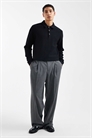 Свитшот с воротником-поло и ребристой отделкой, черный артикул 154079606
