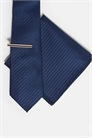 Галстук и карманный платок с атласной текстурой темно-синего цвета с зажимом для галстука артикул 149634970