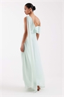 Макси-платье из шифона с открытыми плечами для подружки невесты артикул 154078817