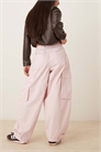 Широкие брюки-балоны с карманами артикул 152418231