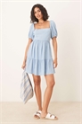 Летнее мини-платье с короткими рукавами и завязками на спине артикул 143378483