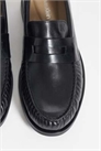 Лоферы из натуральной кожи артикул 154172691