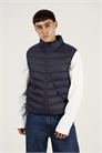 Легкий стеганый жилет с тонкой подкладкой артикул 155786661