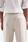 Брюки свободного кроя из смеси хлопка и льна артикул 155638820