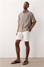 Шорты из высококачественного льна с прямым кроем артикул 153020149