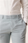 Узкие брюки из льна артикул 142170401