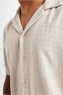 Рубашка с короткими рукавами из льна с фактурной текстурой артикул 141613354