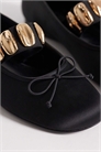 Балетки с золотым ремешком артикул 155169531