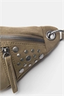 Поясная сумка с заклепками артикул 156354507