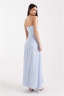 Макси-платье для подружки невесты из шифона без рукавов с заниженной талией, скрученным элементом и разрезом на бедре артикул 153113245