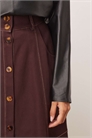 Плотная юбка средней длины из твила с контрастной строчкой артикул 143376950